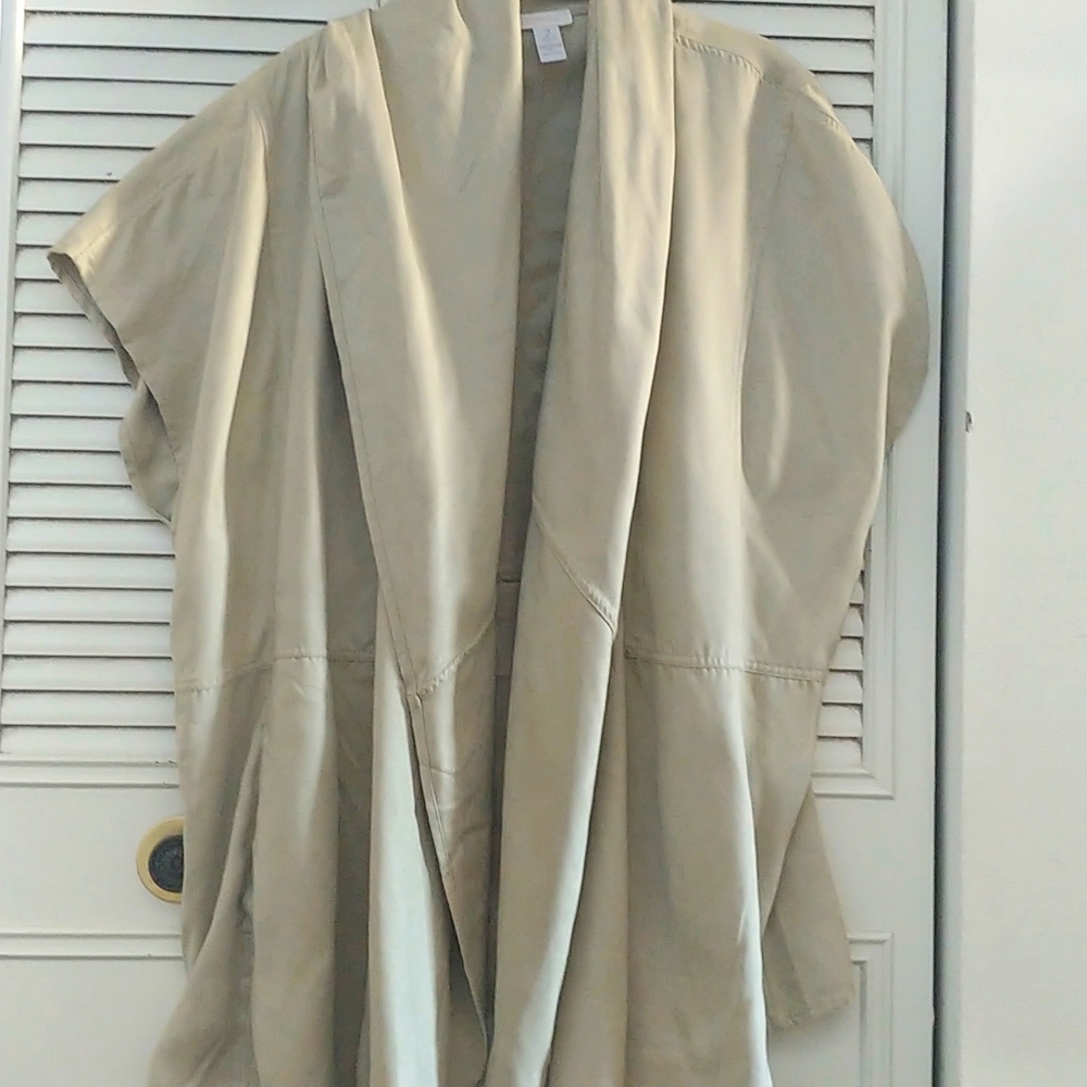 Chico's cape, size 2, light cream color, short sleeve, wore 2 times